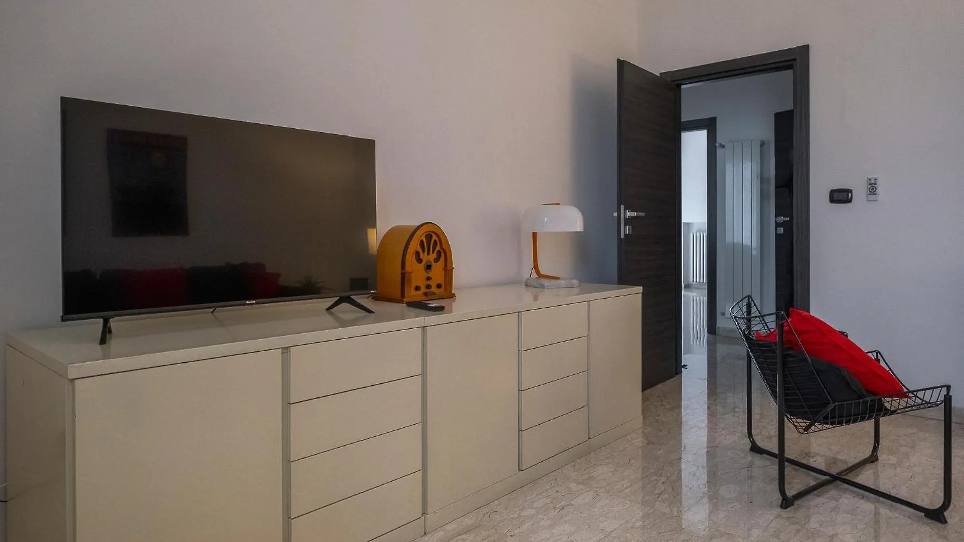 Caliph House 128 Apartment Bari 0*,  Italy