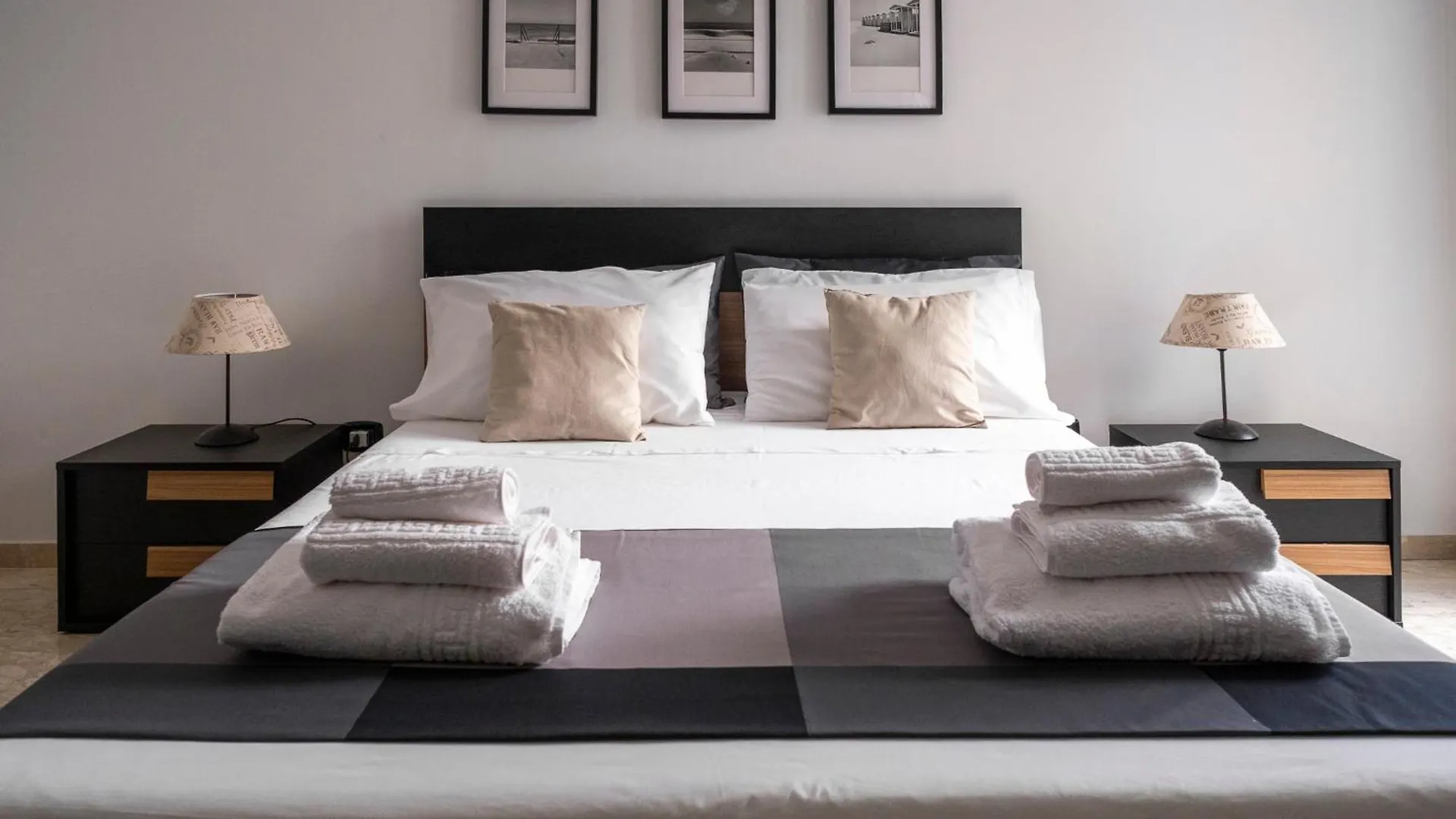 Caliph House 128 Apartment Bari