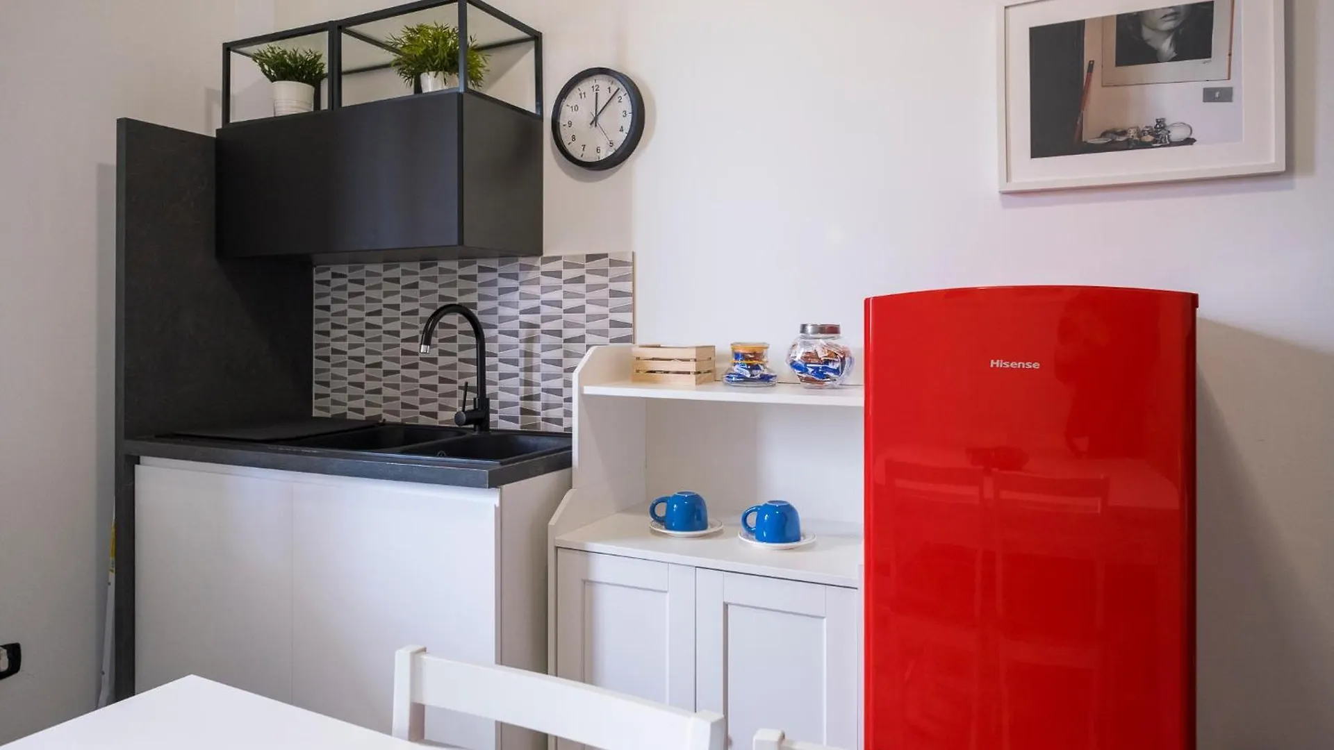 Caliph House 128 Apartment Bari